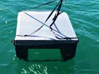 Gebzeli öğrenciler, deniz temizleme robotu üretti