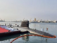 Hint Donanması, INS Vela denizaltısını hizmete aldı