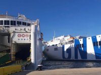 GNV SEALAND ve VOLCAN DE TIJARAFE isimli feribotlar, İbiza Limanı'nda çatıştı