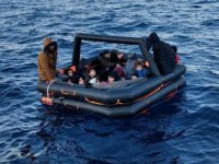 Bodrum’da 19 düzensiz göçmen kurtarıldı