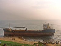 Hindistan'da karaya oturan Maa gemisi, restoran olarak kullanılacak