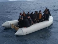 İzmir açıklarında 42 düzensiz göçmen kurtarıldı