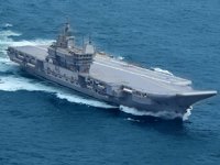Hindistan, INS Vikrant gemisi için uygun uçağı arıyor