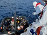 Bodrum’da 13 düzensiz göçmen kurtarıldı