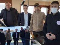 Türkeli Limanı'nda temizleme çalışması devam ediyor