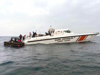 Datça açıklarında 38 düzensiz göçmen kurtarıldı