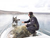 Kayseri barajlarındaki hayalet ağlar temizlendi