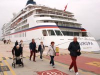 Europa kruvaziyer gemisi, Kuşadası Ege Port Limanı’na yanaştı