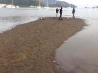 Marmaris’te deniz 20 metre çekildi