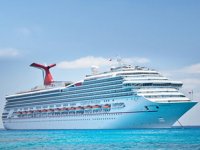 Carnival Cruises, 1.9 milyar dolar net zarar açıkladı