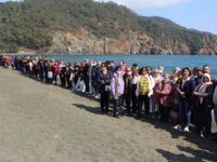 Fethiyeliler, Çevre Bakanlığı’nın ‘İnlice Halk Plajı’nı boşaltın’ yazısına tepki gösterdi