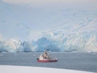 Ukrayna’nın araştırma gemisi Noosfere, Antarktika’ya ulaştı