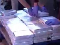 Kolombiya'dan Mersin Limanı’na gelecek gemide 800 kilogram uyuşturucu ele geçirildi