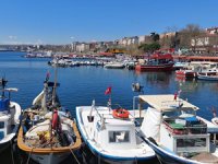 Tekirdağ'daki küçük tekneler ava devam edecek