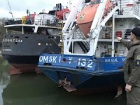 Ukrayna, Odessa'da 10 adet Rus gemisine el koydu