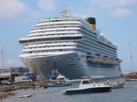 Costa Venezia isimli yolcu gemisi, Bodrum'a geldi