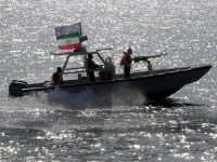 İran, Basra Körfezi’nde kaçak yakıt taşıyan gemiye el koydu