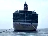 KM SIRIMAU isimli gemi, Endonezya'da karaya oturdu