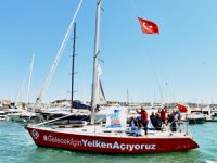 İklim değişikliğine dikkat çekmek için 23 günde 4 deniz geçtiler