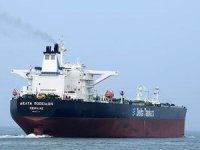 Yunanistan, petrol gemilerini İran konusunda uyardı