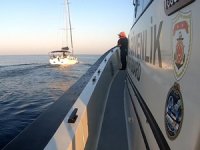İzmir açıklarında 124 düzensiz göçmen yakalandı