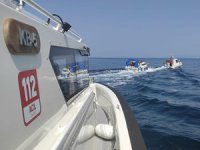 Serdar 7M Sahil Gözetleme Radarı'yla sürüklendiği tespit edilen tekne kurtarıldı