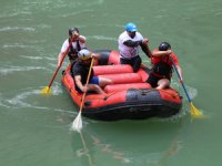Çoruh Nehri'nde rafting botları tekrar suyla buluştu