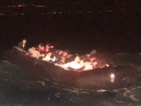 Çanakkale açıklarında 36 düzensiz göçmen yakalandı
