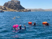 Aktivistler, Van Gölü için Bitlis’e kadar yüzdüler