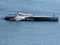 Uzay mekiği görünümlü yat Galaxy of Happiness, Bodrum’a geldi