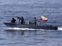 İran, Basra Körfezi'nde kaçak akaryakıt taşıyan gemiye el koydu