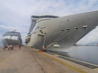 Bodrum'a iki kruvaziyerle 2 Bin 217 yolcu geldi