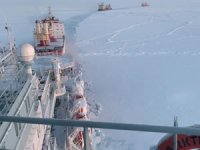 Armatörler, kışın Rus petrolünü taşımak amaçlı Ice-Class tankerler için acele ediyor