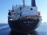 Yük gemisi İstanbul Boğazı girişinde arızalandı