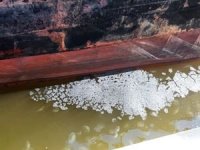 İzmit Körfezi'ni kirleten gemiye 5 milyon lira ceza