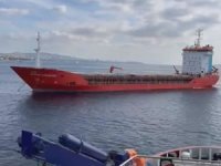 Haydarpaşa açıklarında arıza yapan gemi kurtarıldı