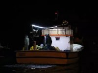 Zonguldak'ta tekneden denize düşen balıkçı kayboldu!
