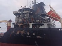 Sinop'ta kuru yük gemisindeki yangın söndürüldü