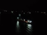 Zeyport'ta demirli geminin kamarası alev aldı!