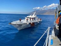 TCG Sarucabey, yardım malzemelerini Hatay’a ulaştırdı