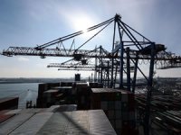 Çin, Hamburg Limanı'nın en büyük ticari ortağı olmaya devam ediyor