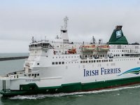 Manş Denizi'nde 183 kişiyi taşıyan feribotta yangın çıktı