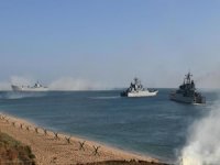 Karadeniz'de Türk Akım hattını koruyan gemiye saldırı iddiası