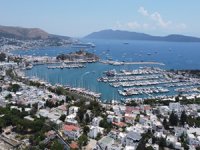 Bodrum'a "Norwegian Jade" kruvaziyeriyle 2 bin 588 yolcu geldi