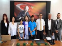 İMEAK DTO Antalya, geleceğin denizcilerini ödüllendirdi