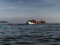 Tunus açıklarında düzensiz göçmen teknesi battı, 1 ölü 10 kayıp