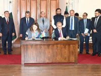 Pakistan, Azerbaycan ile LNG tedariki konusunda anlaşma imzaladı