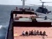 Rus savaş gemisi Türk dökme yük gemisine ateş açtı