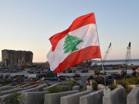 Lübnan kara sularındaki "sondaj platformu" ilk kez görüntülendi