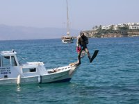 Bodrum'da deniz dibi temizliğinde 106 kilogram atık çıkarıldı